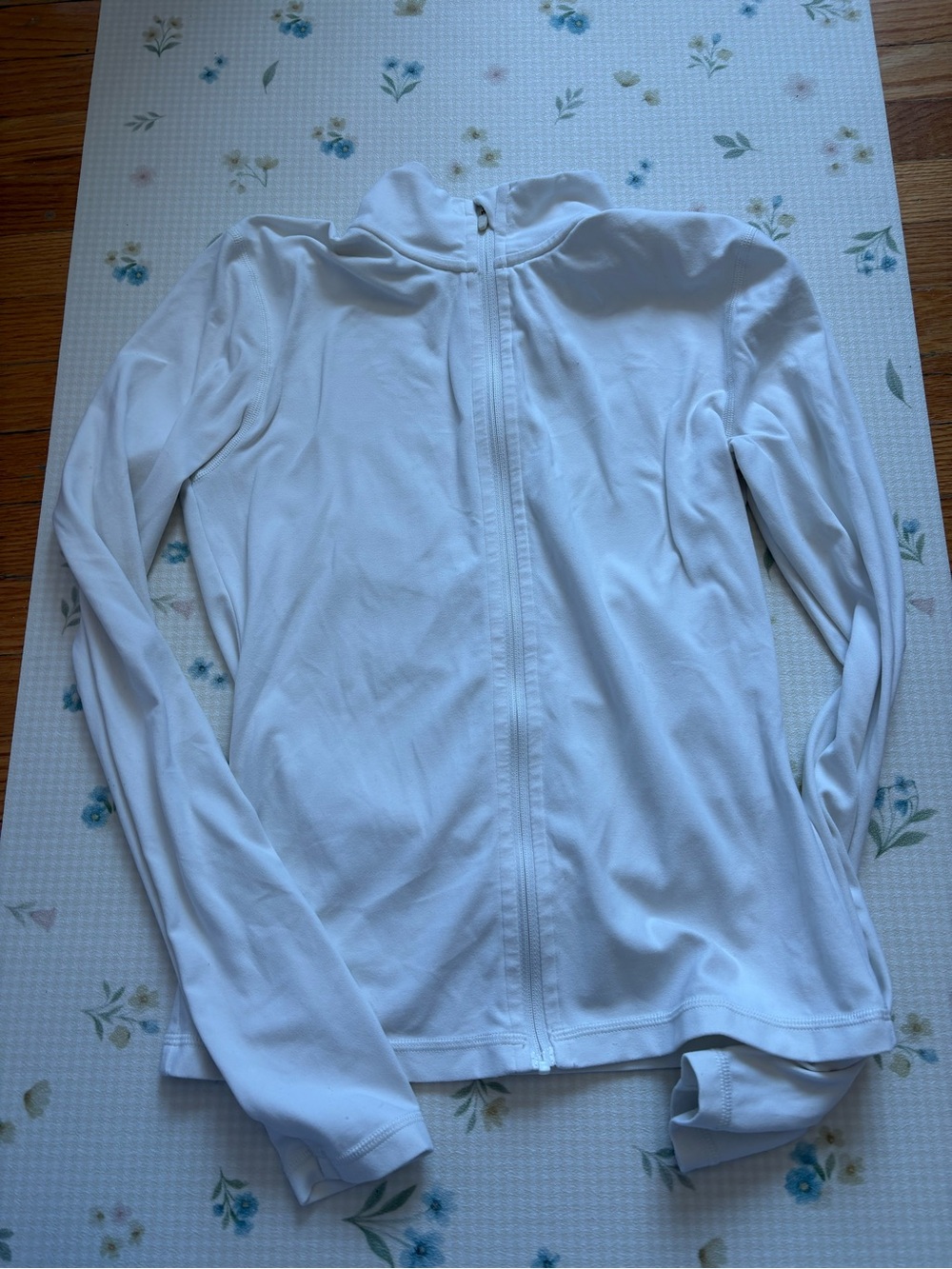 aritzia tna butter zip up